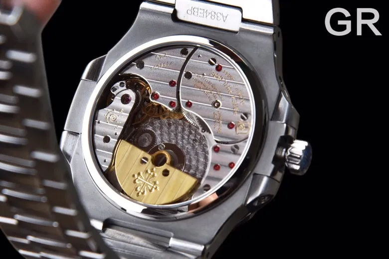 【Top Replica】💰12400! 🐯The new product of GR Factory this year is the real king Patek Philippe President 5712 Tiffany Blue! Patek co-branded Tiffany global limited edition! 5712GR "King of Steels" is shocking! Equipped with the new super all-in-one computer Cal.240 PS IRM C LU. The whole movement has 265 parts, the movement gems are of the same color and original pigeon blood, flat hairspring, 21600 vibrations per hour Gyromax balance wheel with adjustment weight, stable and error-free. Ultra-thin case, the thickness is 0.95cm thickest in its class on the market, second only to the original thickness. The newly revised stainless steel strap, the hinge part is developed based on the disassembly of the real Patek Philippe Nautilus stainless steel strap. It has the same fitting effect as the original product, killing all copies on the market. The opening and closing angle of the hinge is the same as the original product, and the locking sound is the same as the original product. The "Tiffany Blue" surface of the GR factory is infinitely close to the original version, and it is even more outstanding! Let us GRactory create greater glory in the Year of the Tiger. The first batch is limited, so hurry up and customize it.